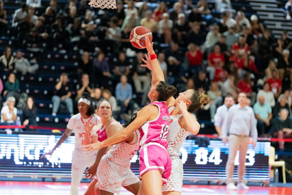 Elena Zemoura (La Tronche Meylan) face à Laëtitia Guapo (Toulouse M.B.), La Boulangère Wonderligue, 7 octobre 2026
