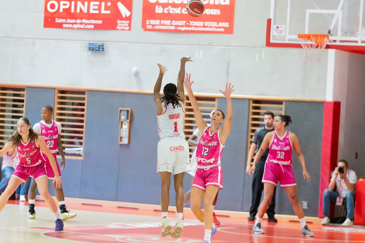Ashunae Durant (La Tronche Meylan) face à Laëtitia Guapo (Toulouse M.B.), La Boulangère Wonderligue, 7 octobre 2026
