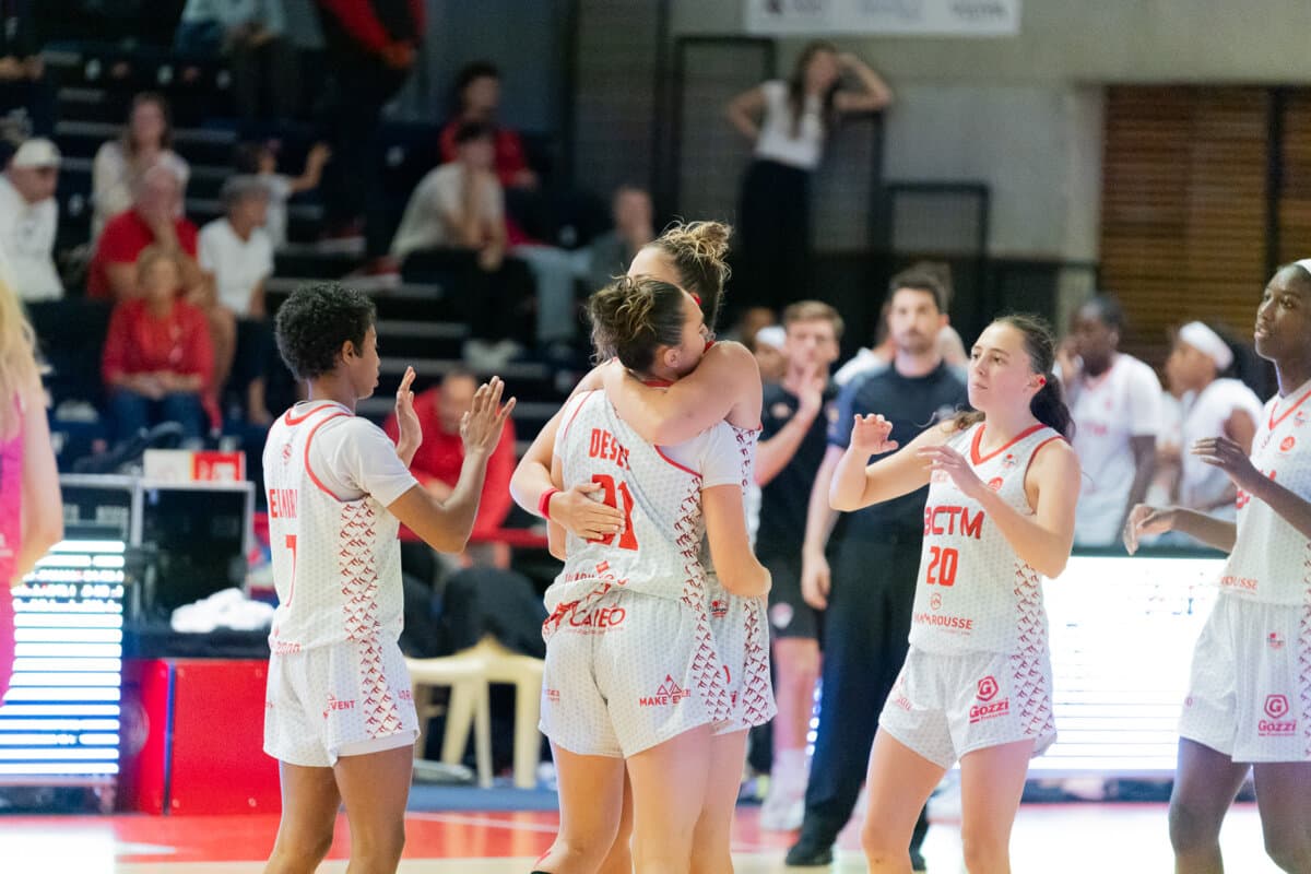 Elena Zemoura, Maelynn Elmira-Eudaric et Maroussia Droguet (La Tronche Meylan) face à Toulouse M.B., La Boulangère Wonderligue, 7 octobre 2026