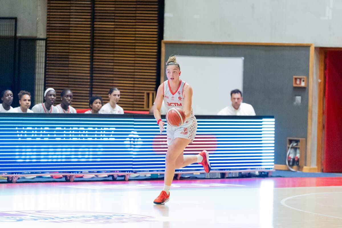 Elena Zemoura (La Tronche Meylan) face à Toulouse M.B., La Boulangère Wonderligue, 7 octobre 2026