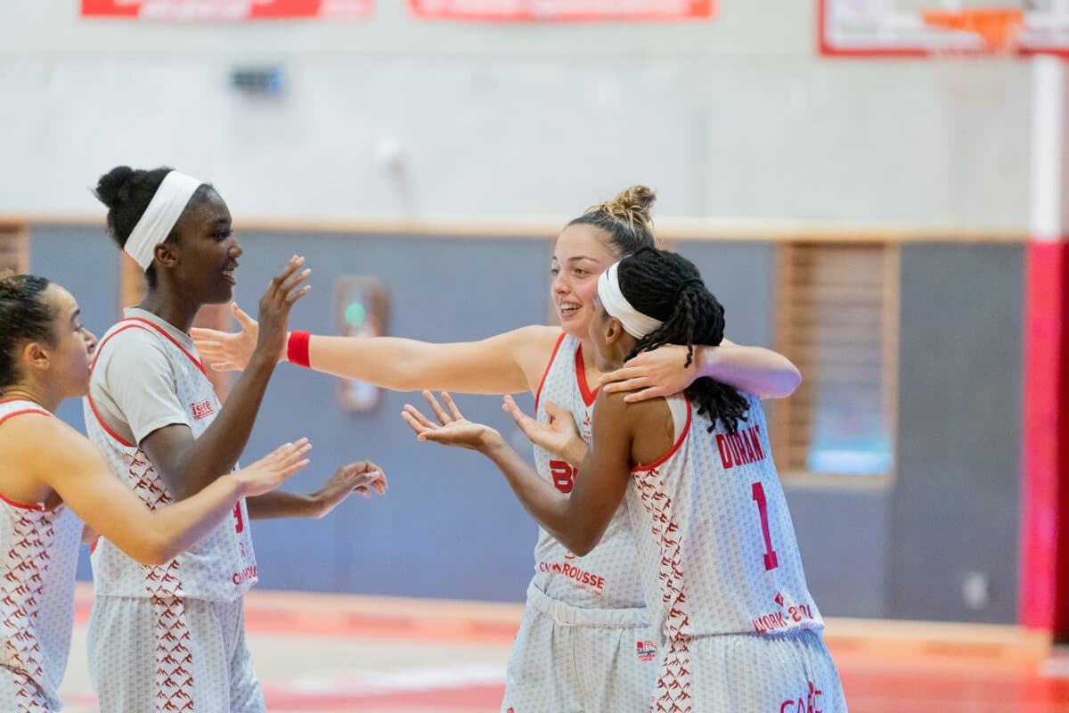 Ashunae Durant, Merveille Lokoka et Elena Zemoura (La Tronche Meylan) face à Toulouse M.B., La Boulangère Wonderligue, 7 octobre 2026