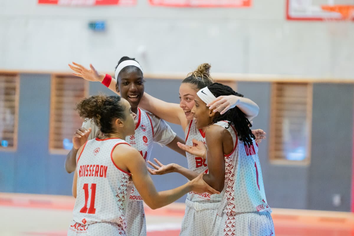 Ashunae Durant, Elena Zemoura et Merveille Lokoka (La Tronche Meylan) face à Toulouse M.B., La Boulangère Wonderligue, 7 octobre 2026