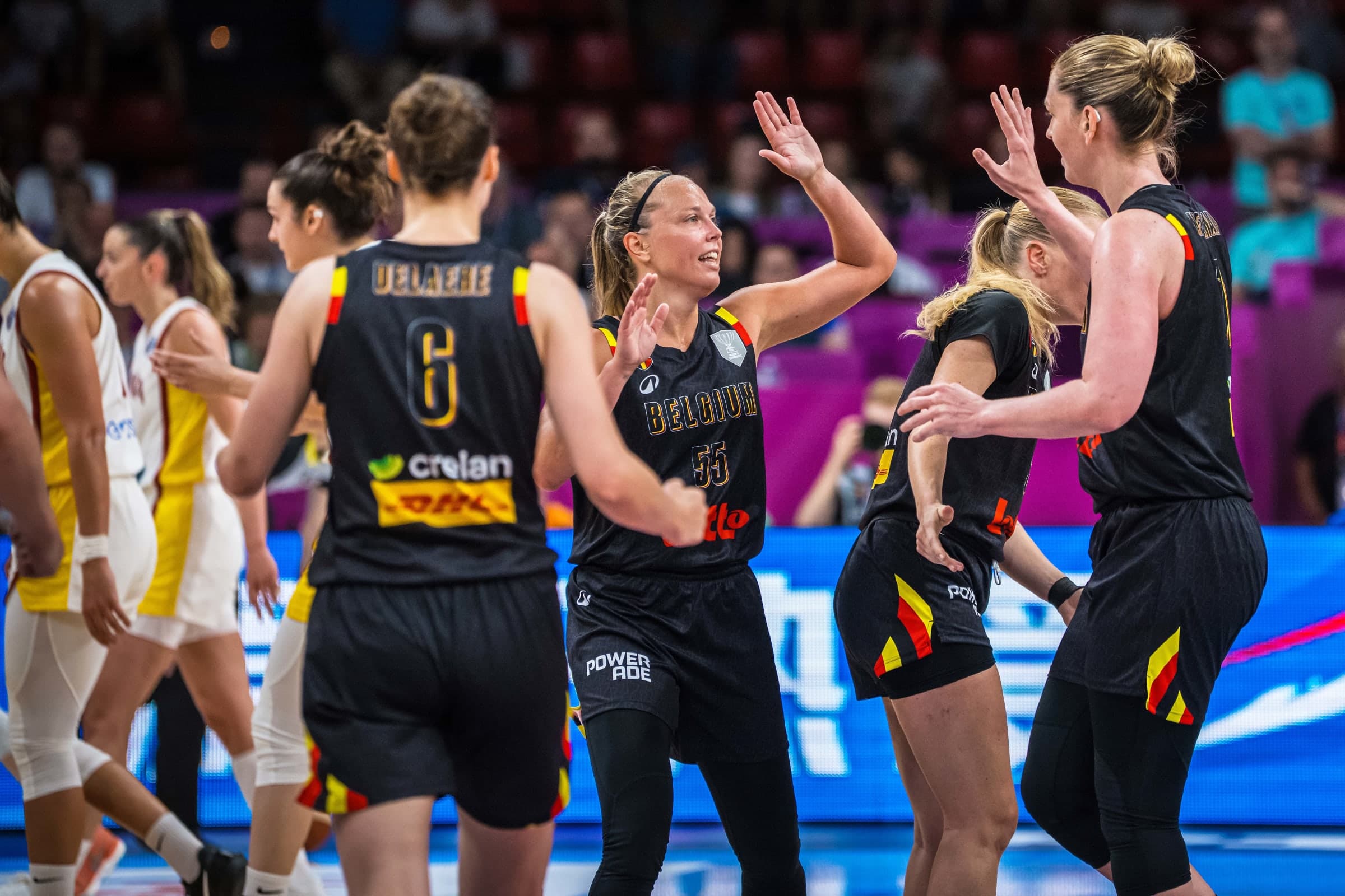 Elles l’ont fait : les Cats sont doubles championnes d’Europe !