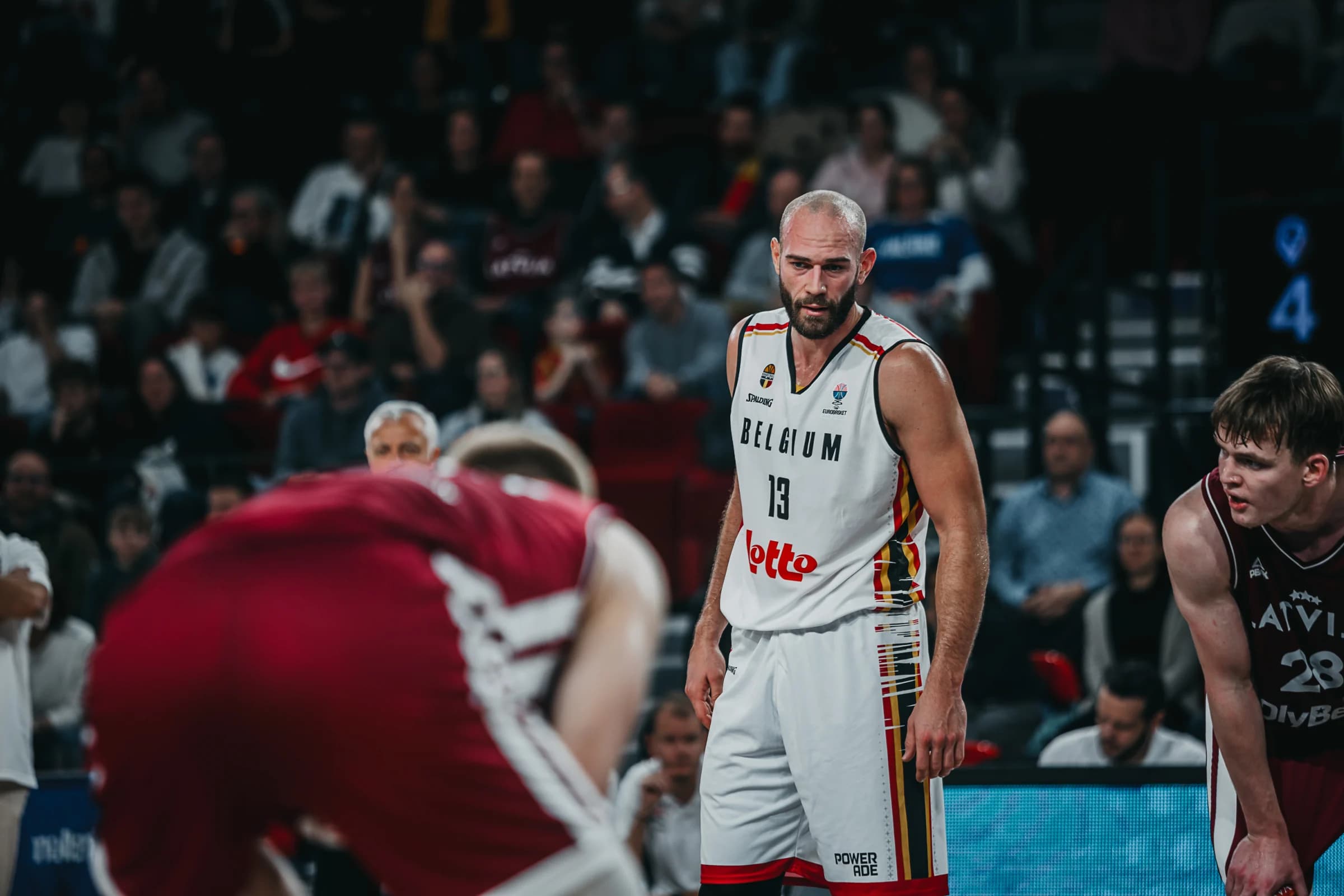 Coup dur pour les Lions : Gillet prend sa retraite internationale, Samardzic blessé et forfait