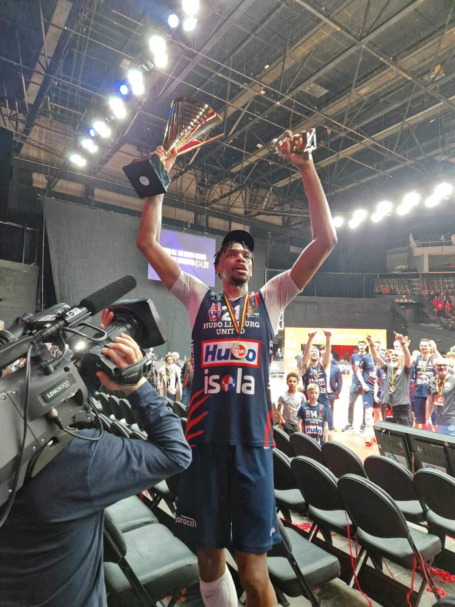 Roman Penn et Osun Osunniyi se sont nourris de l&rsquo;énergie des fans