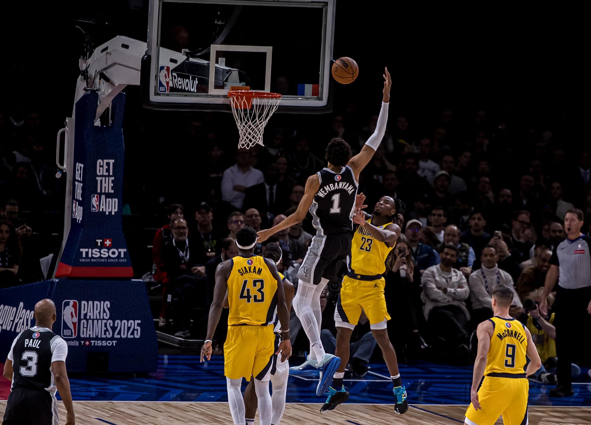 Wemby et les autres : plongée dans les coulisses et les travées des NBA Paris Games