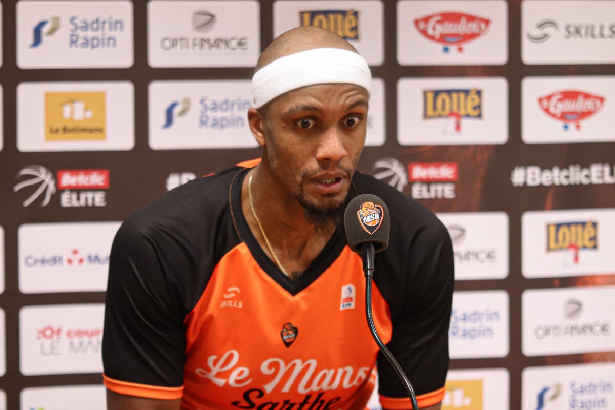Dante Cunningham (Le Mans) face à Paris Basketball, Betclic ELITE, 5 mars 2022