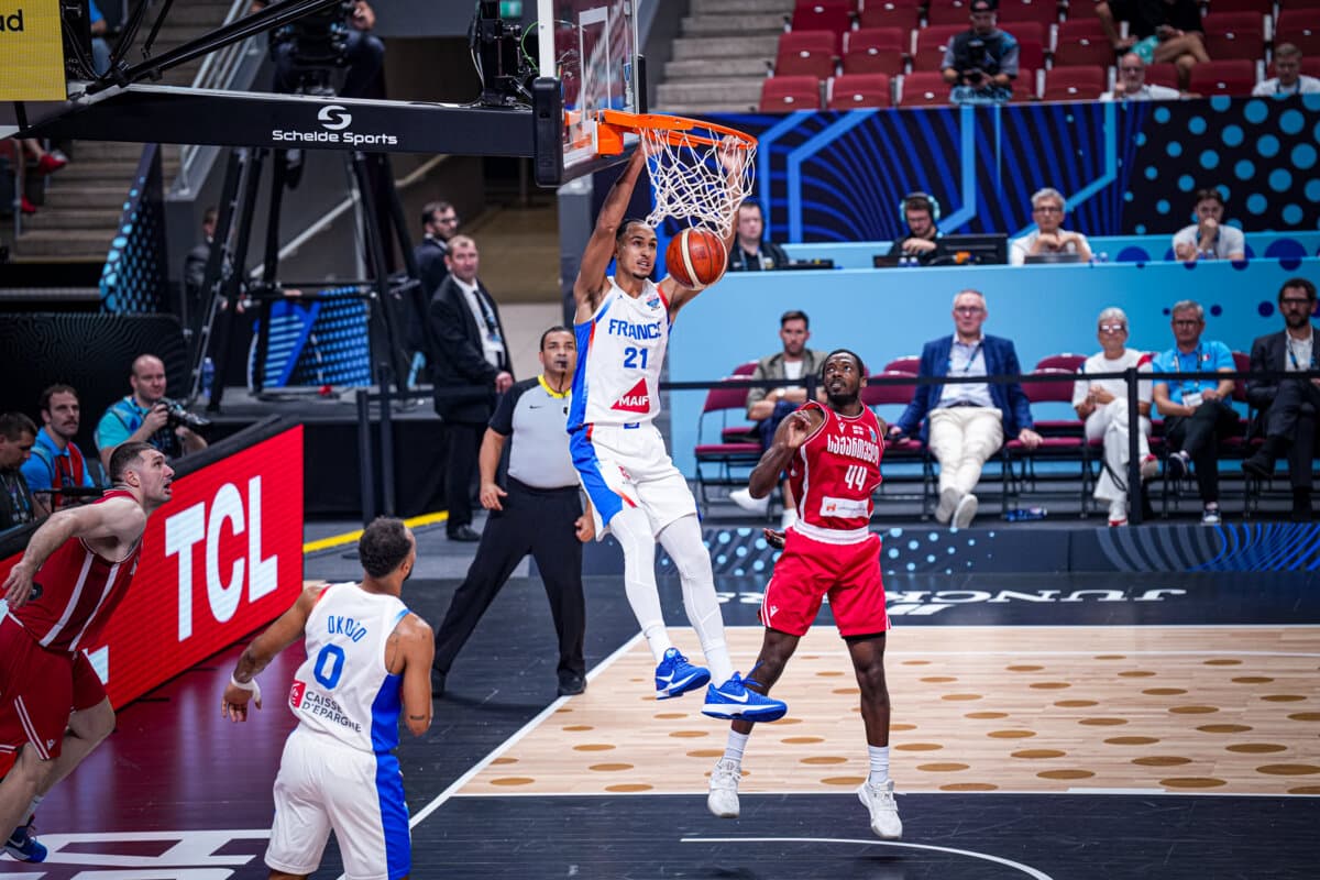 Zaccharie Risacher (France) face à Géorgie, EuroBasket, 7 septembre 2025