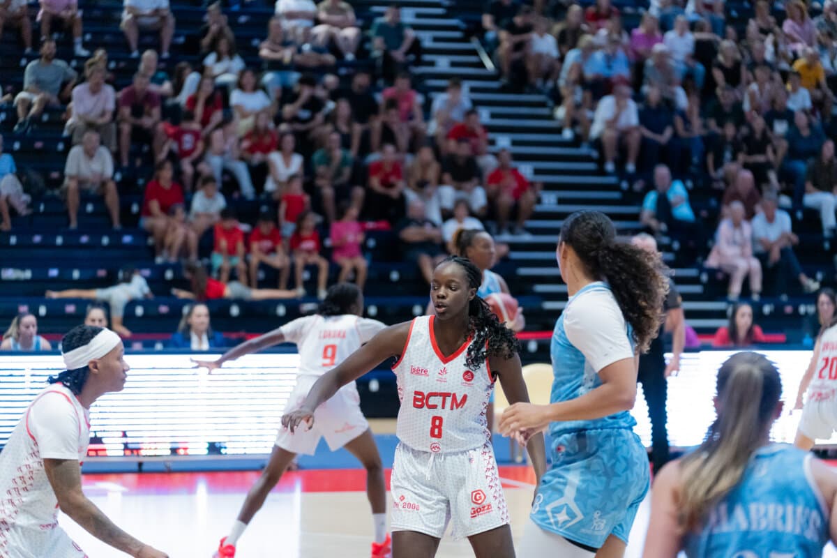 Angie Nkodia (La Tronche Meylan) face à Chartres Féminin, La Boulangère Wonderligue, 27 septembre 2026