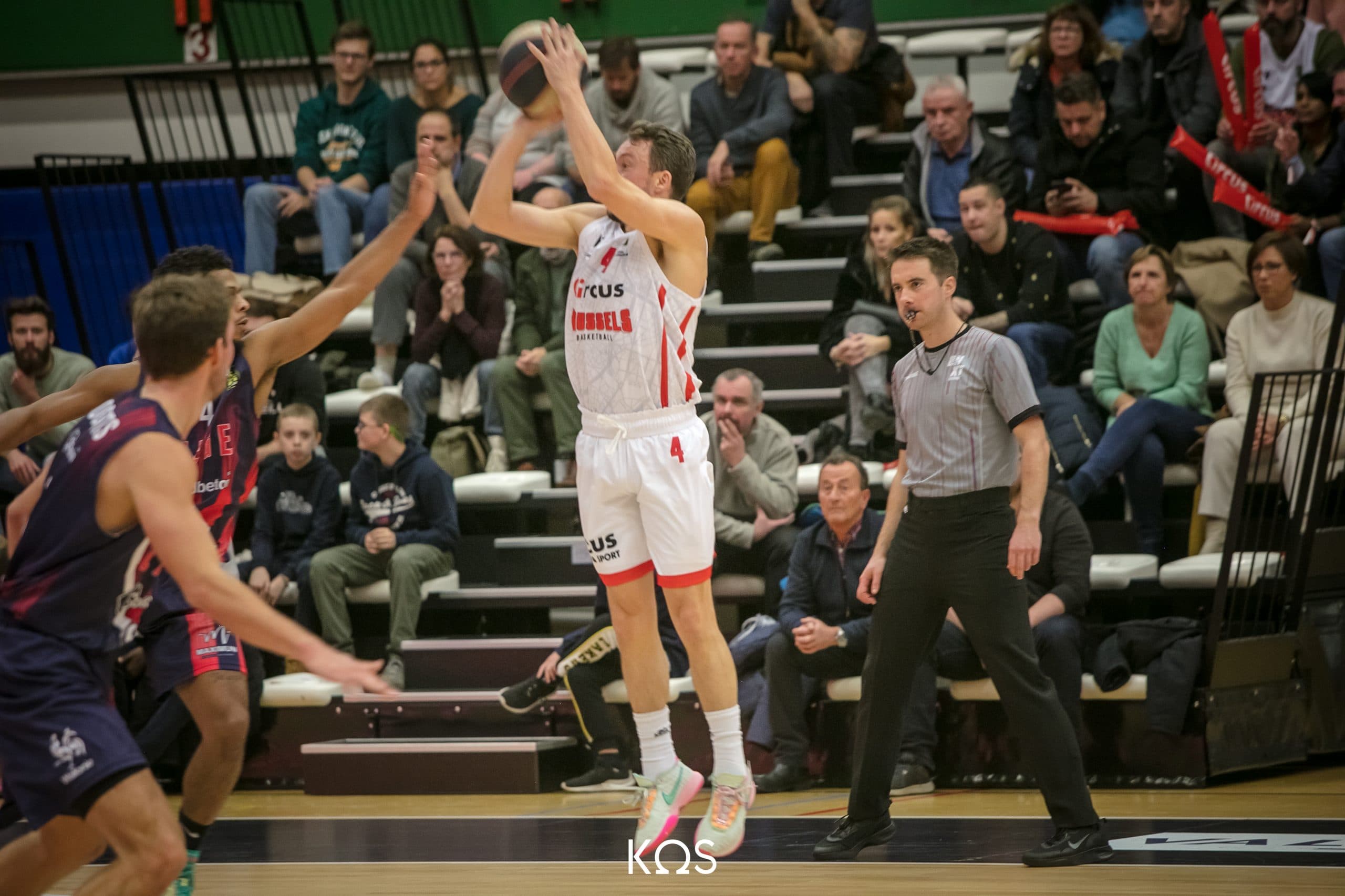 Le Brussels a donné le tempo à Den Helder