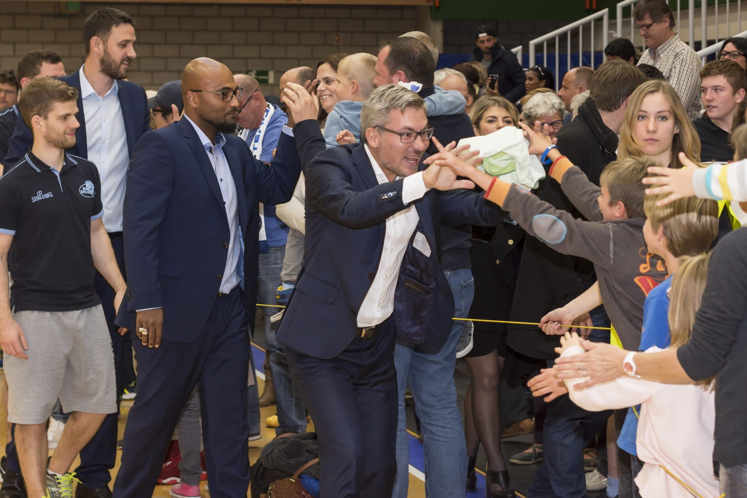 #Souvenirs : L’épopée du Brussels en 2017 : « On a joué des matchs avec le trophée sur la table ! »