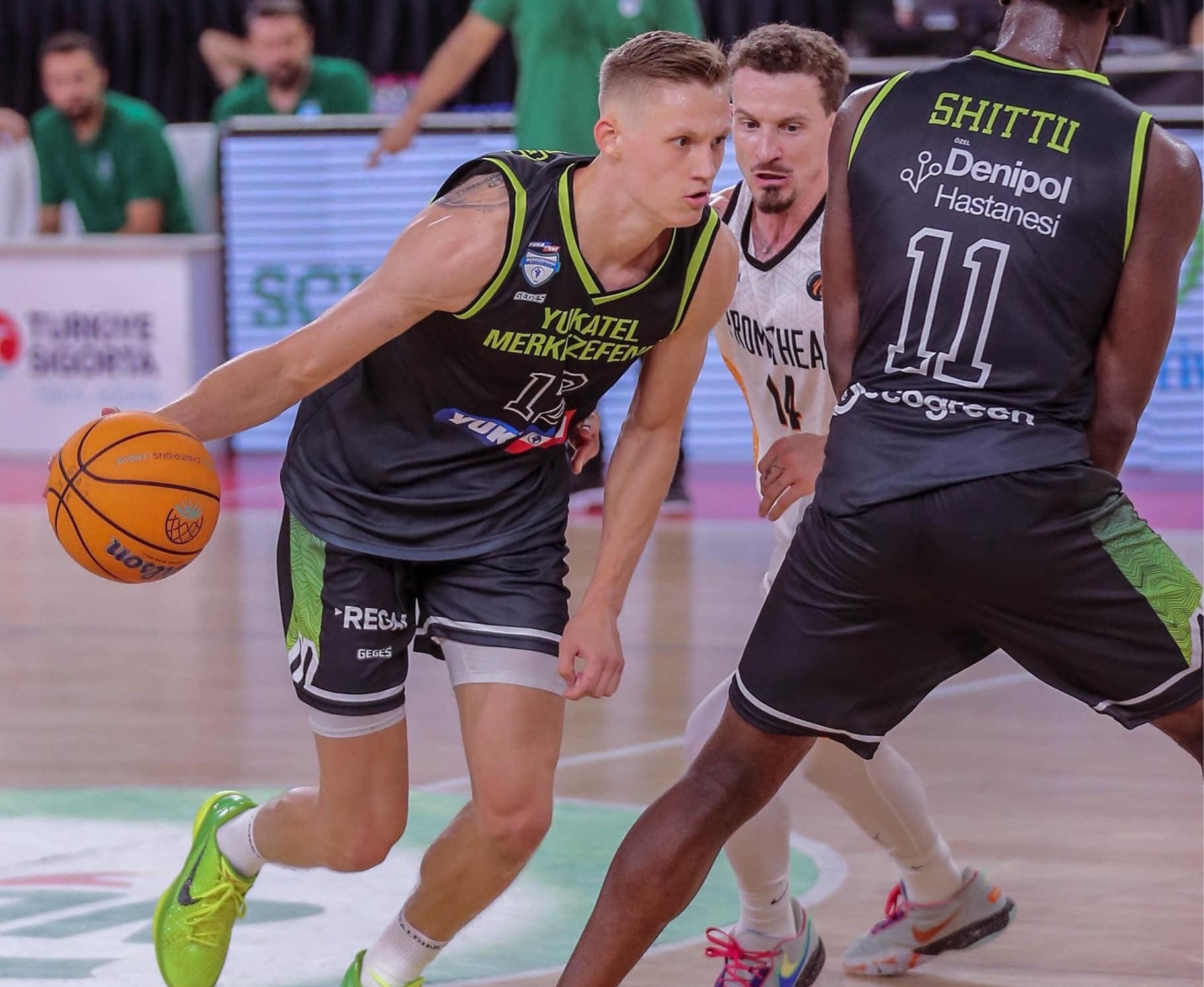 Les Belges à l’étranger: Vrenz Bleijenbergh brille dans la défaite; Billie plus forte que Becky