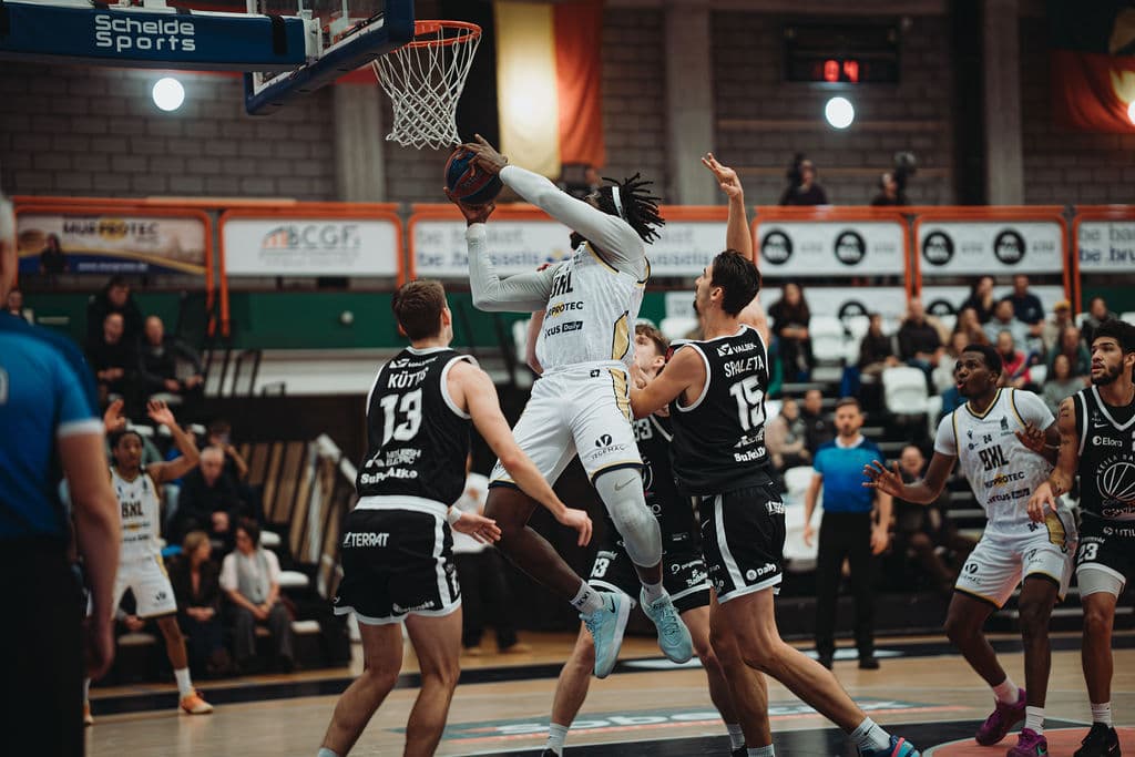 Le Brussels s’offre une victoire maîtrisée en Norvège