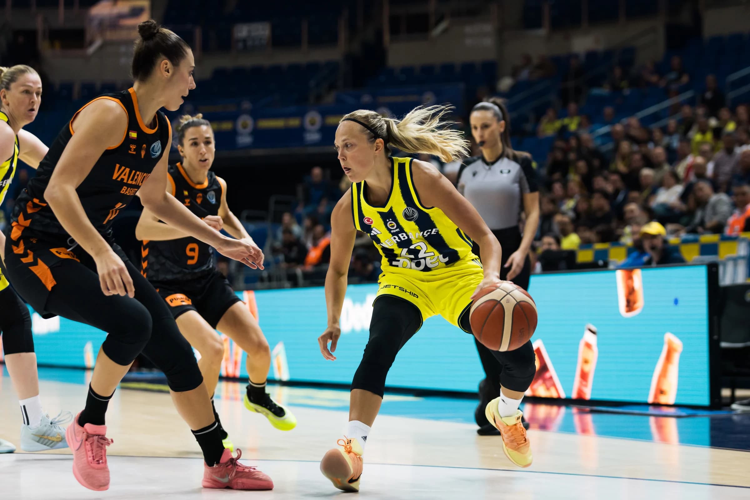 Fenerbahce et Basket Landes vainqueurs des duels entre (ex-)Cats