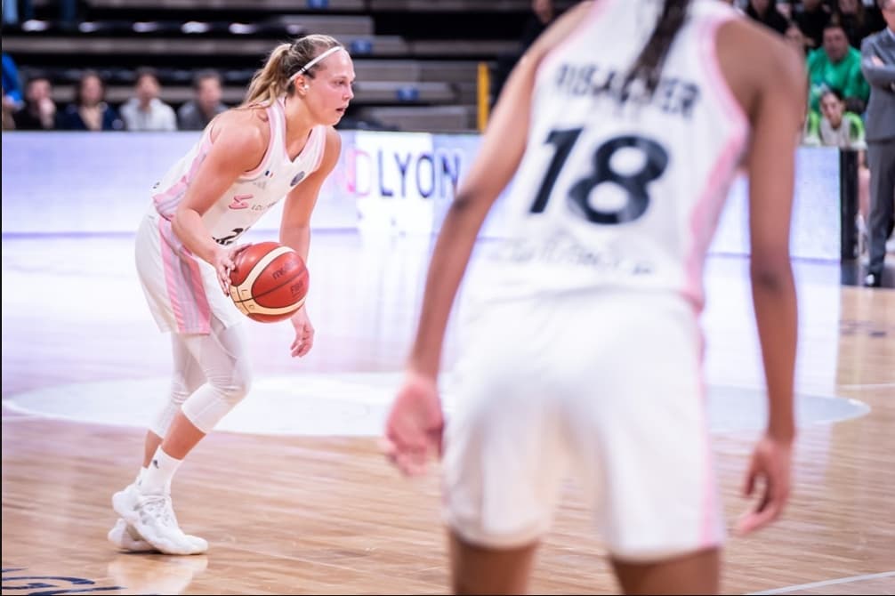 Officiel : Julie Allemand signe au Fenerbahçe