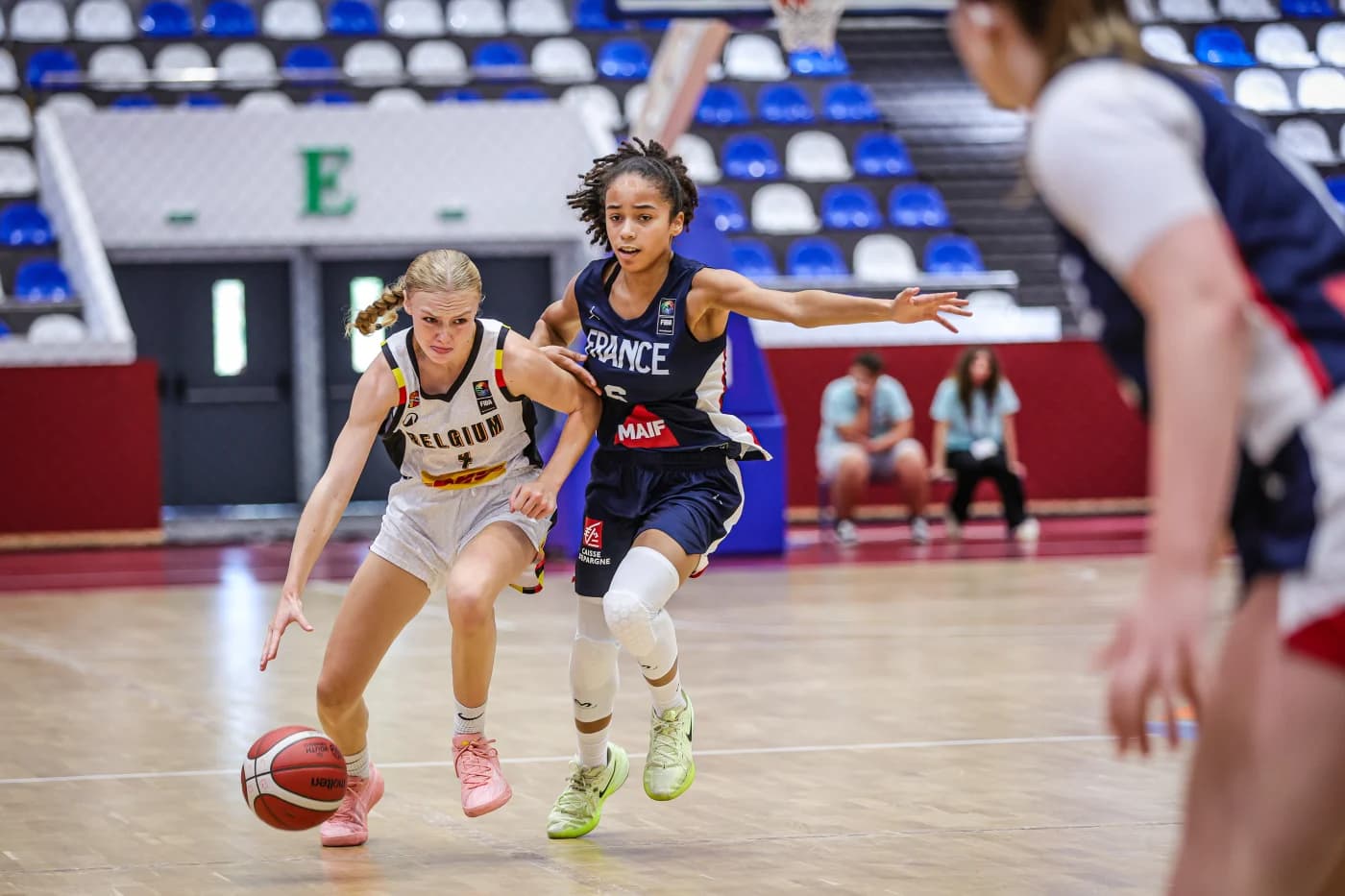 Les Cats U16 dominées par les Françaises d’entrée de jeu