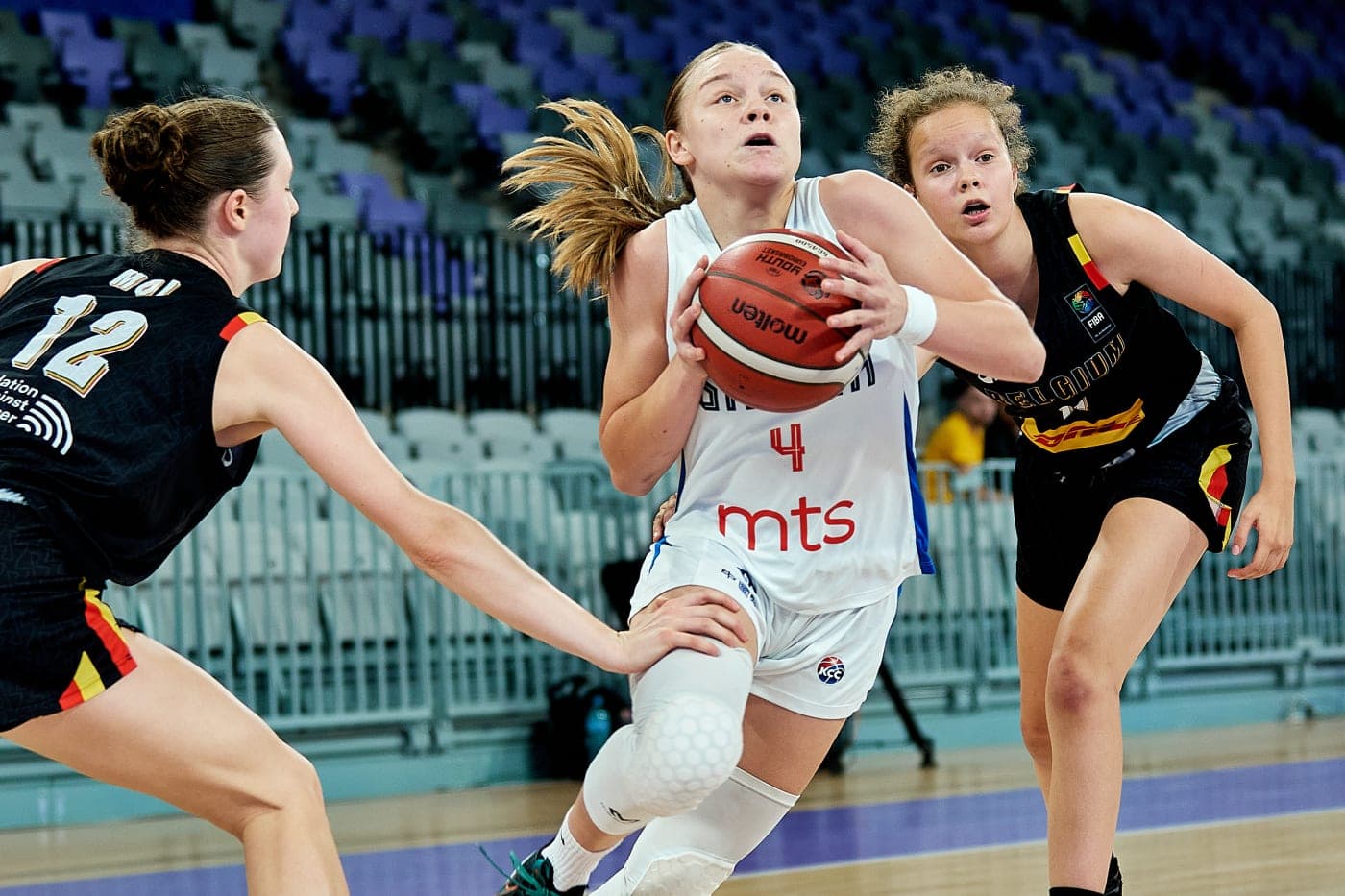 Les Cats U16 sèchement battues pour leur première