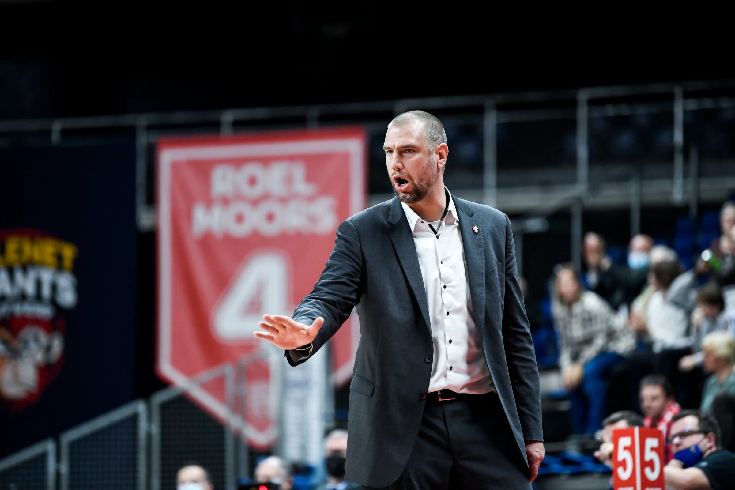 “On a refusé de tomber” : Christophe Beghin revient sur la folle finale contre Ostende