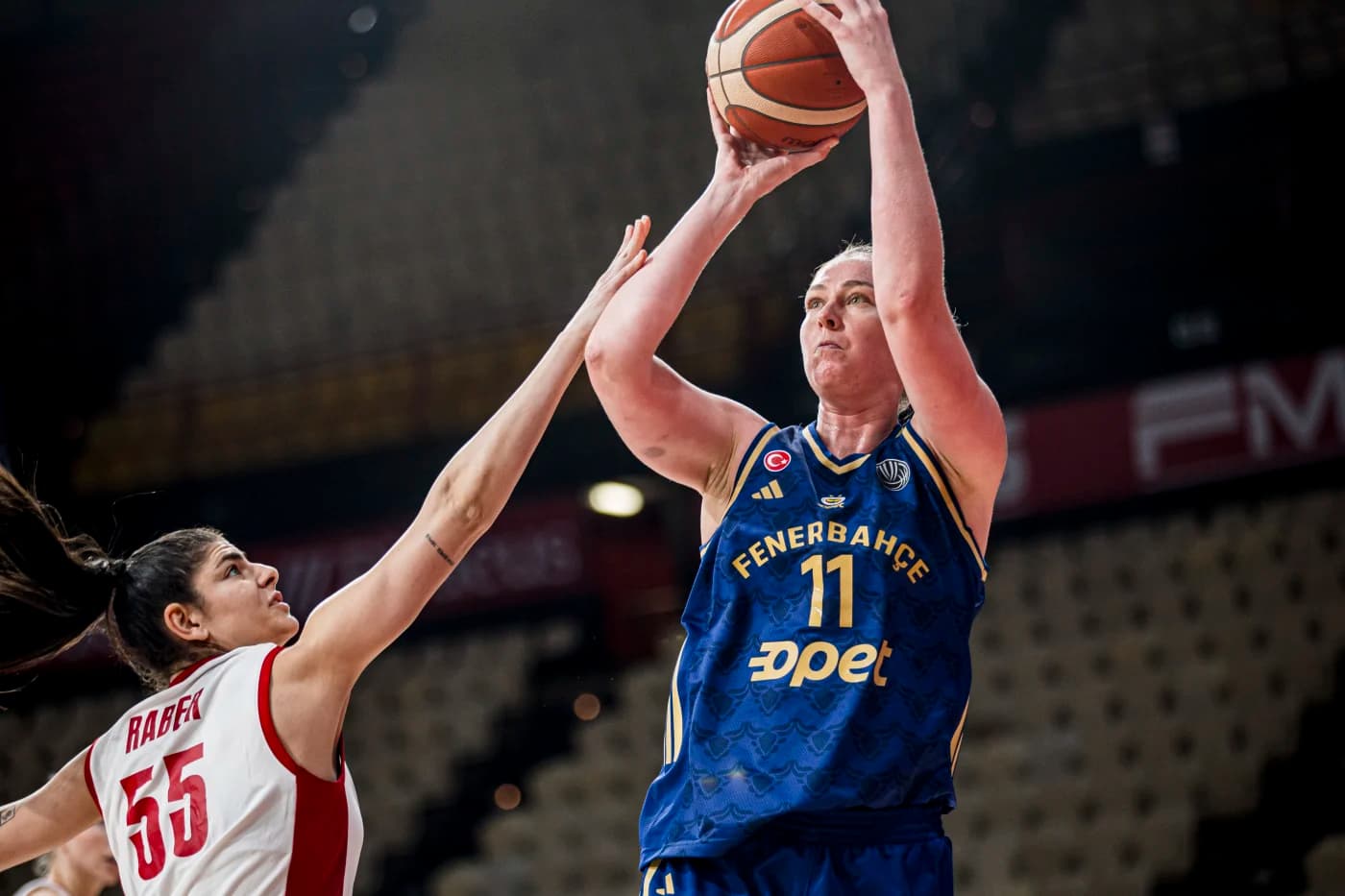 Les Belges à l’étranger : Emma Meesseman proche du triple-double, 20 points pour Julie Vanloo !