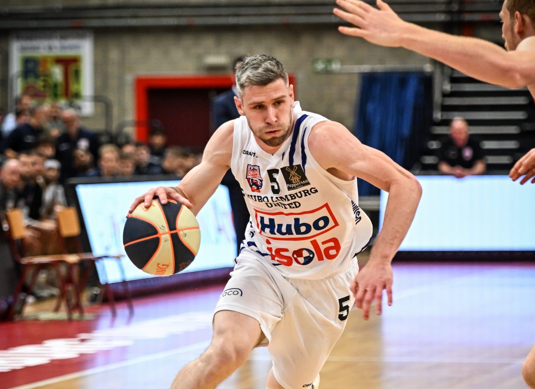 Limburg United remporte la belle contre Malines et rejoint les demi-finales