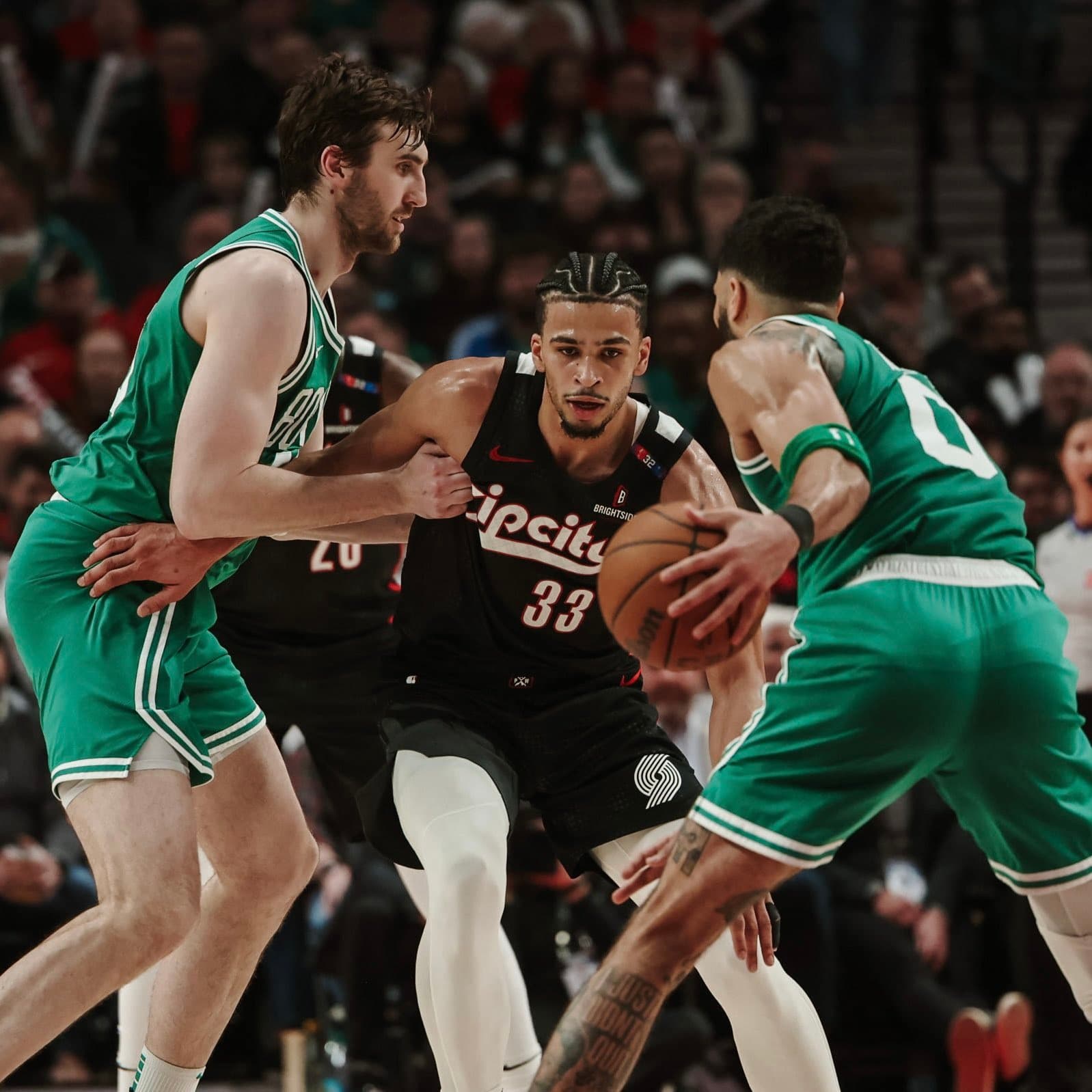 Les Blazers s’inclinent face au champion en titre malgré un bon Toumani Camara