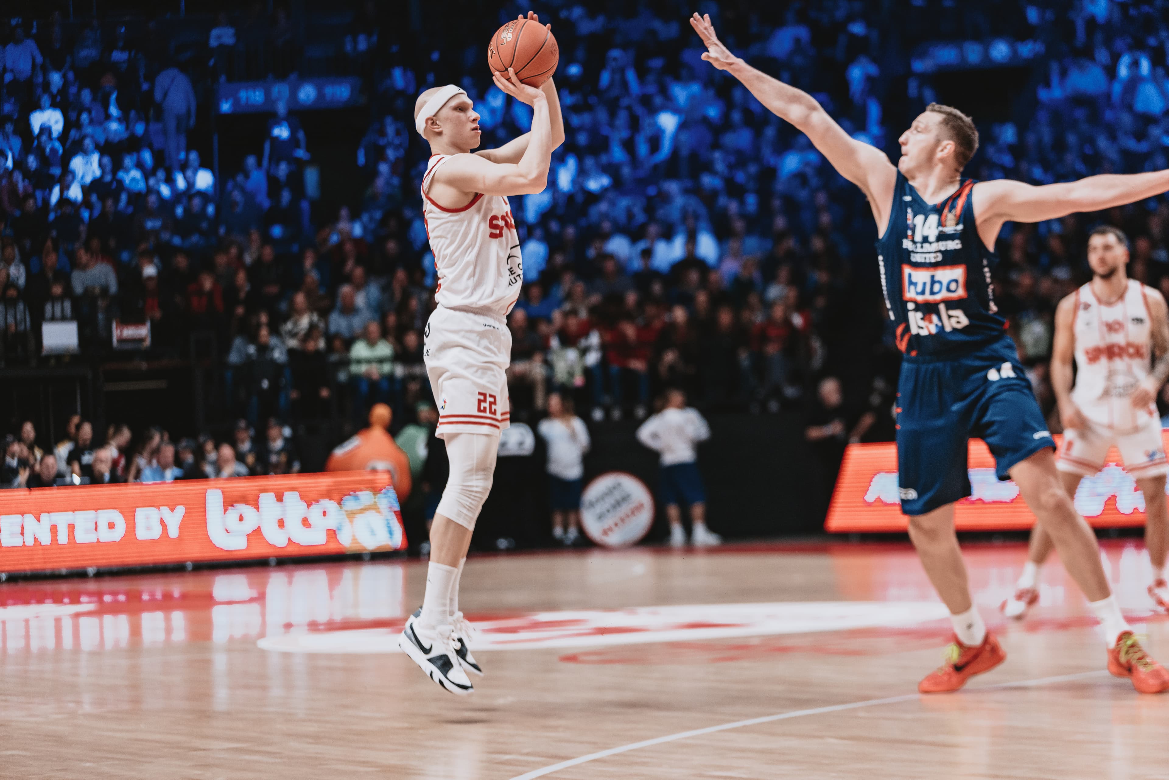 Le Débrief’: les Giants étrillent le champion néerlandais; réussite insolente pour le Spirou
