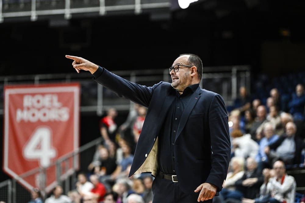 Ivica Skelin en partance pour la Pologne