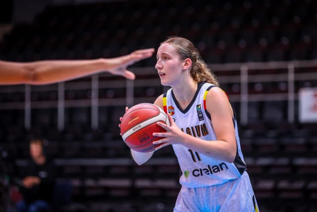 Les Young Cats U20 battues par la France, mais qualifiées d’office pour les huitièmes
