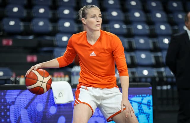 Débuts en fanfare pour Kim Mestdagh et Schio