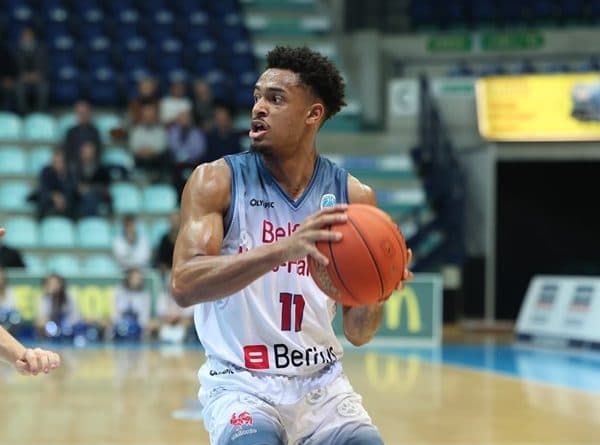 Mons se replace dans la lutte pour les playoffs