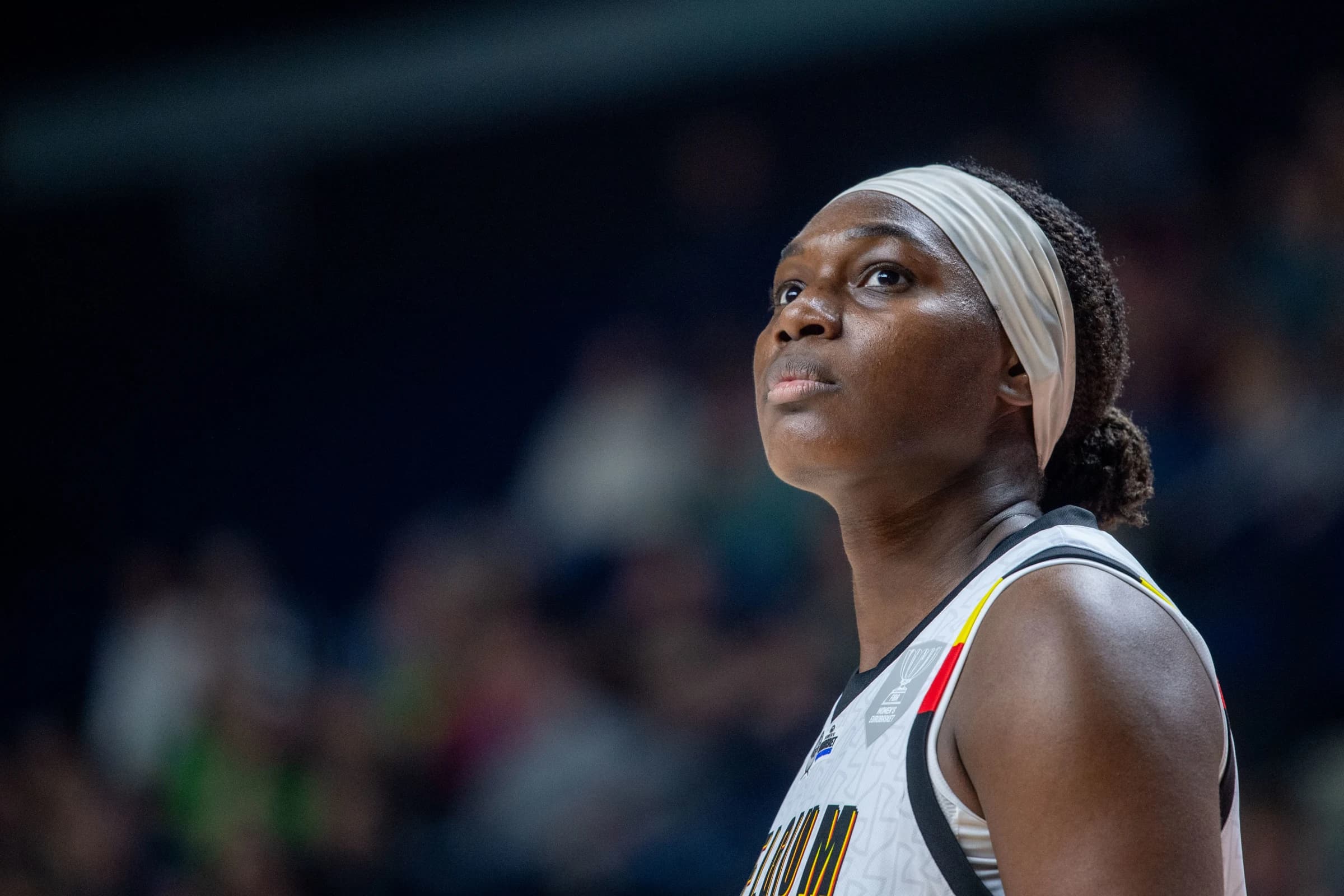 Les Belges à l’étranger : pas de trophée pour Bethy Mununga, Meesseman et Allemand déjà en demi-finales des PO