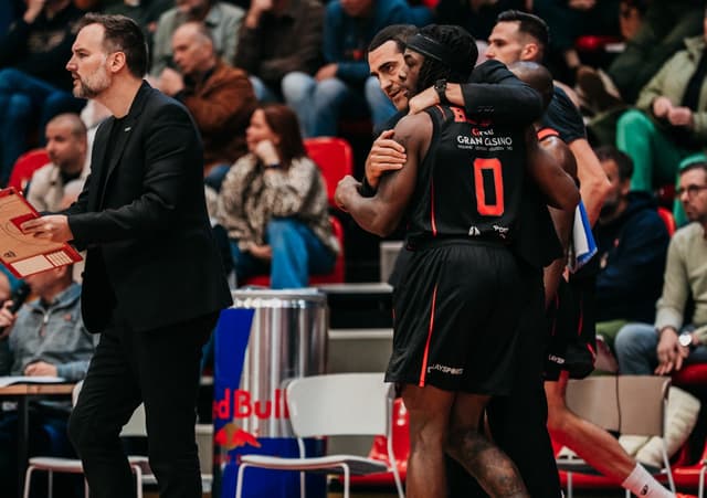 Anvers et Courtrai se font peur mais finissent par s’imposer