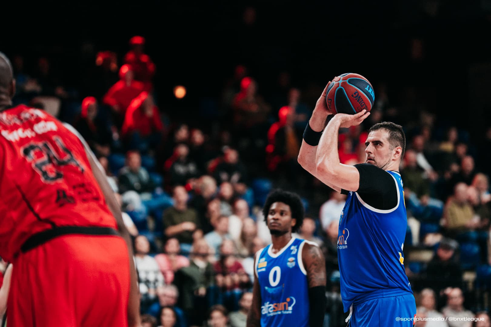 Ostende et Anvers s’envolent, Mons cale à nouveau