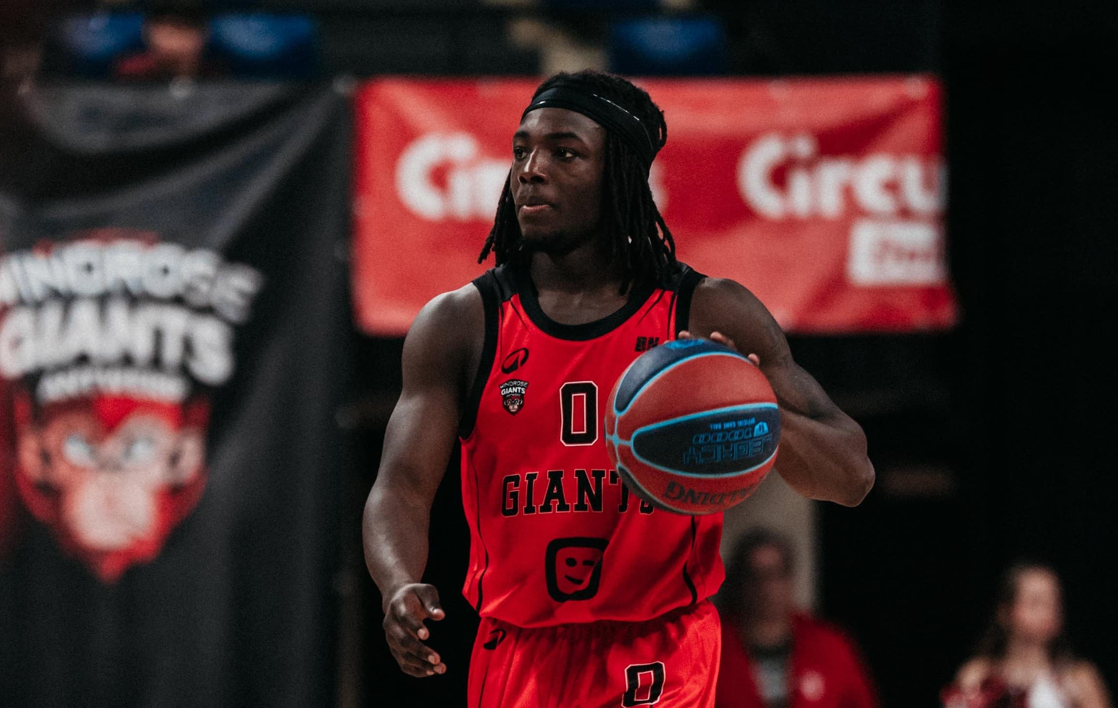 Charleroi solide, Anvers bousculé par Alost, Ostende toujours invaincu