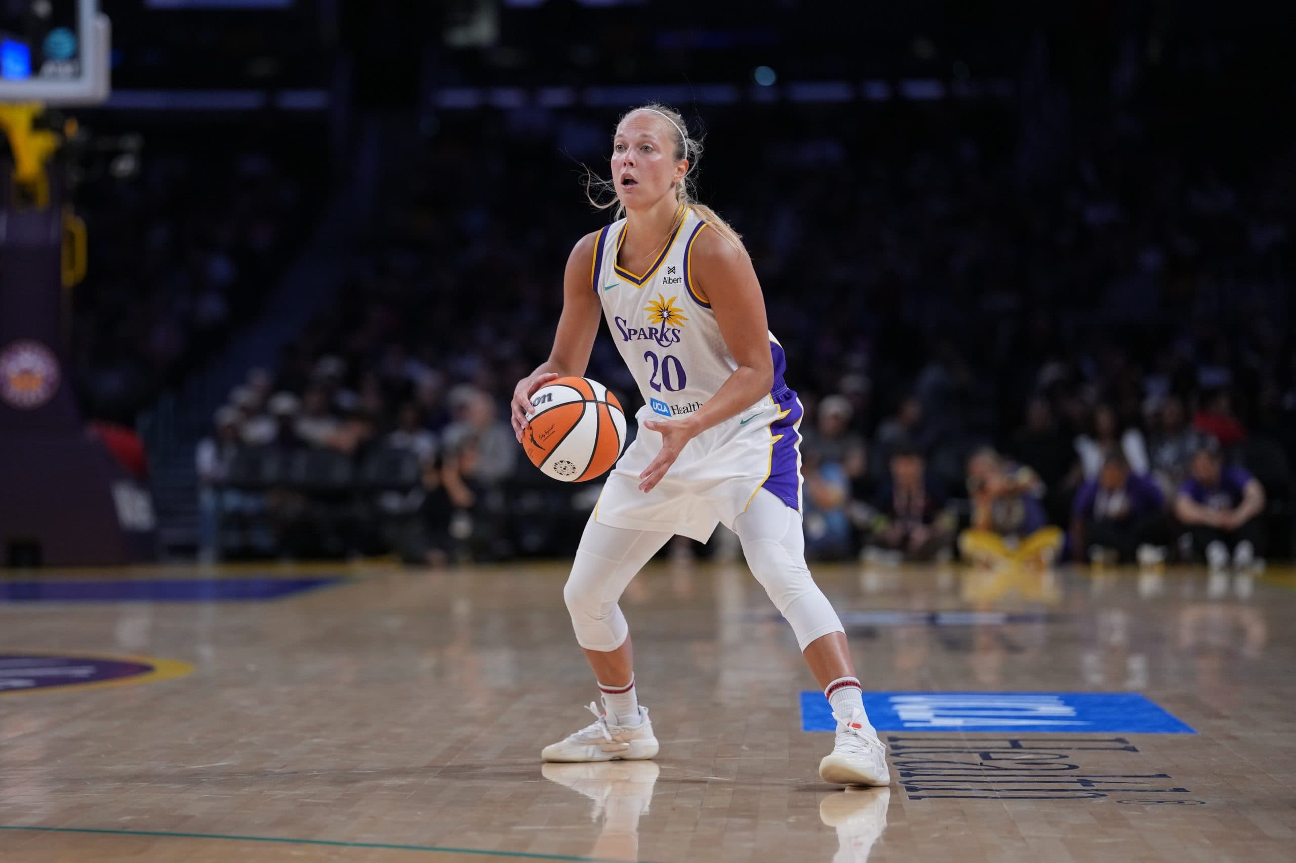Premier triple-double pour Julie Allemand dans la victoire des Sparks ! (+ vidéo)