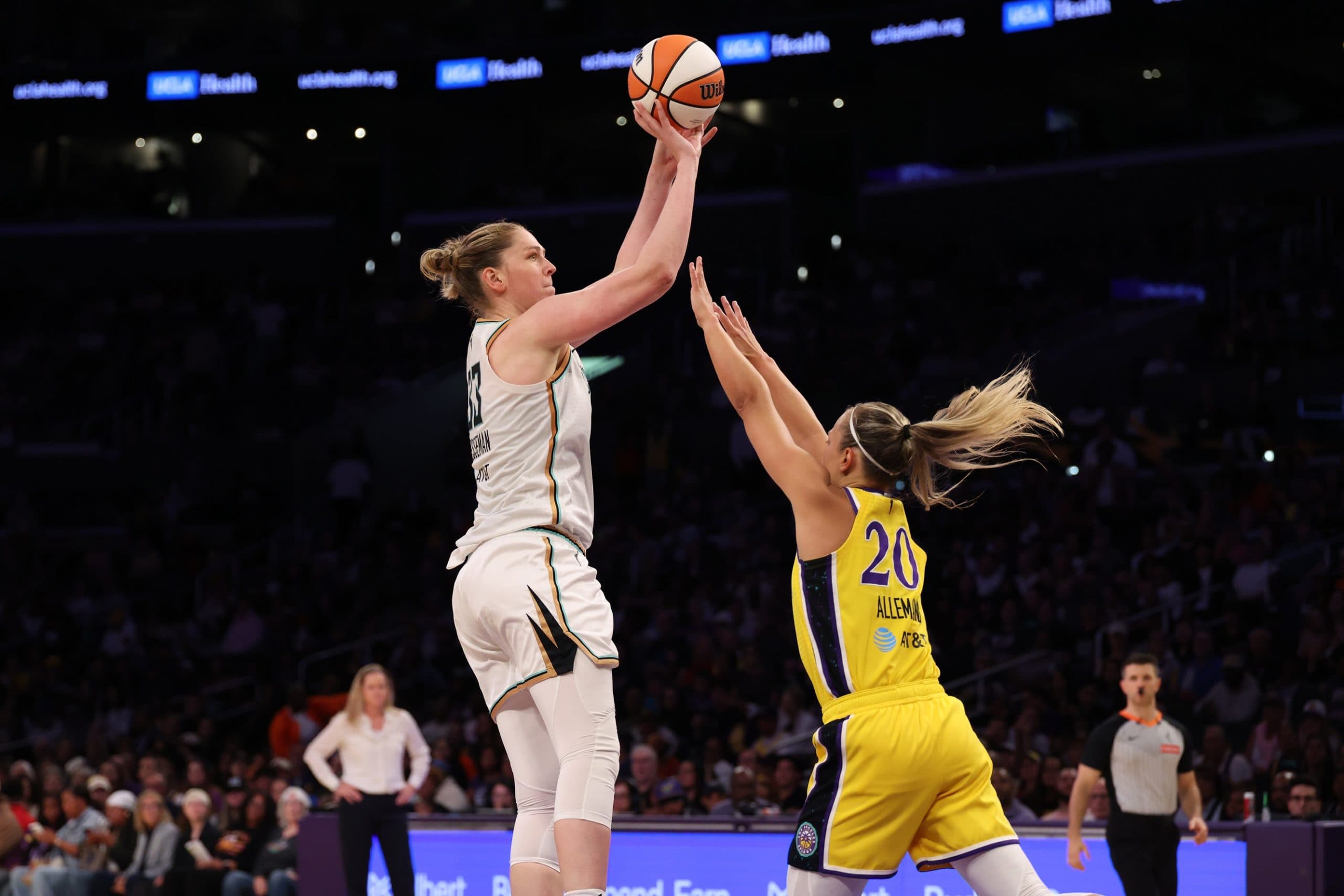 Le duel entre Belgian Cats en WNBA tourne à l’avantage d’Emma Meesseman (+ vidéo)