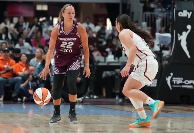 Fortunes diverses pour les Julie avec Vanloo qui flirte avec le triple-double (+Vidéo)