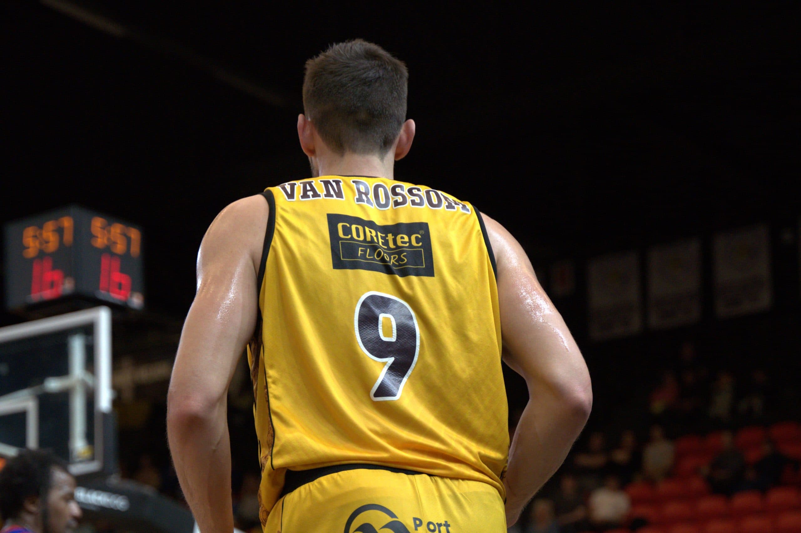 Sam Van Rossom reprend du service à Ostende !