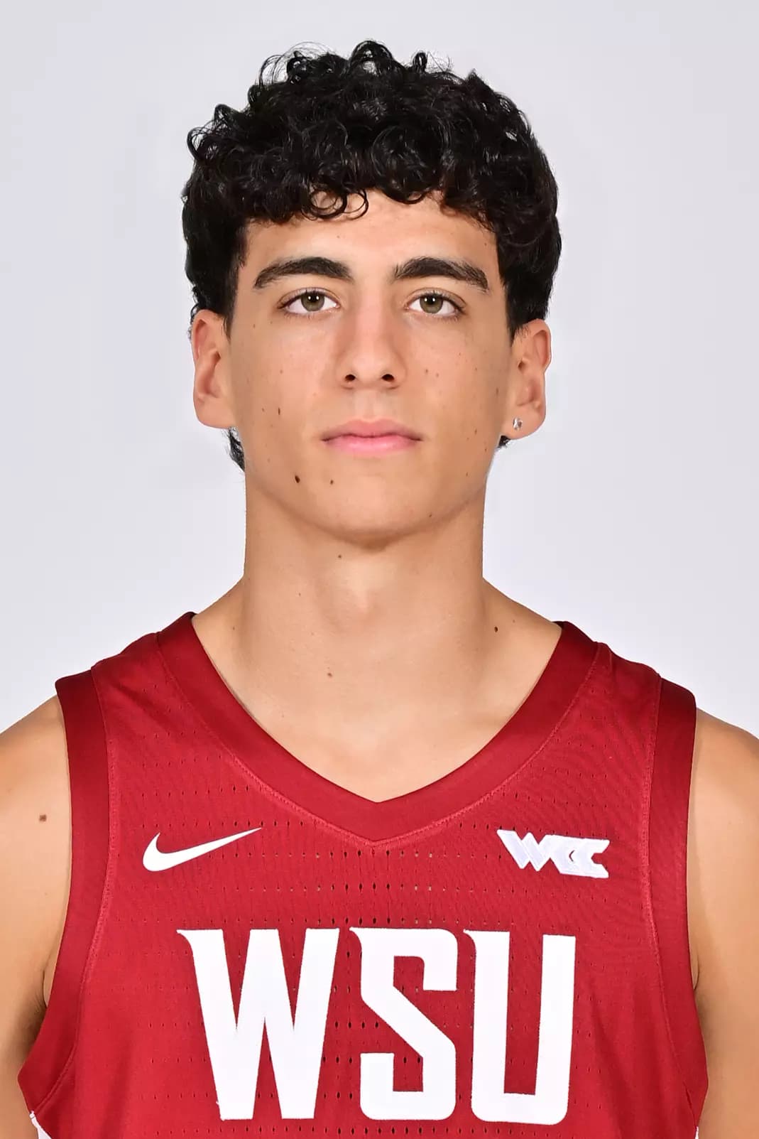 adria_rodriguez_2025-2026_16-9.webp