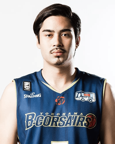 alexis_minatoya_2016-2017_16-9.png
