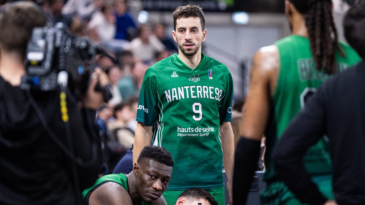 Bastien Pinault (Nanterre) à l'échauffement face à l'ASVEL Bastien Pinault (Nanterre) à l'échauffement face à l'ASVEL