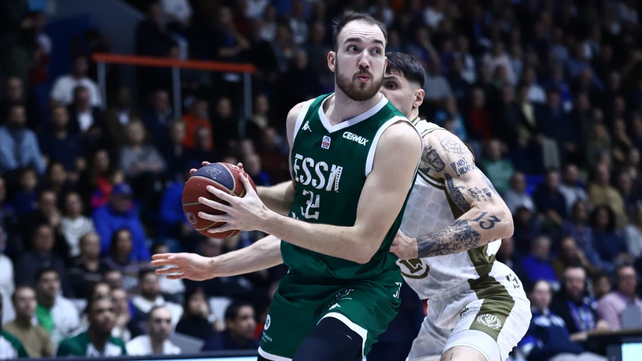 Bastien Vautier auteur de 14 points à Saint-Quentin Bastien Vautier auteur de 14 points à Saint-Quentin