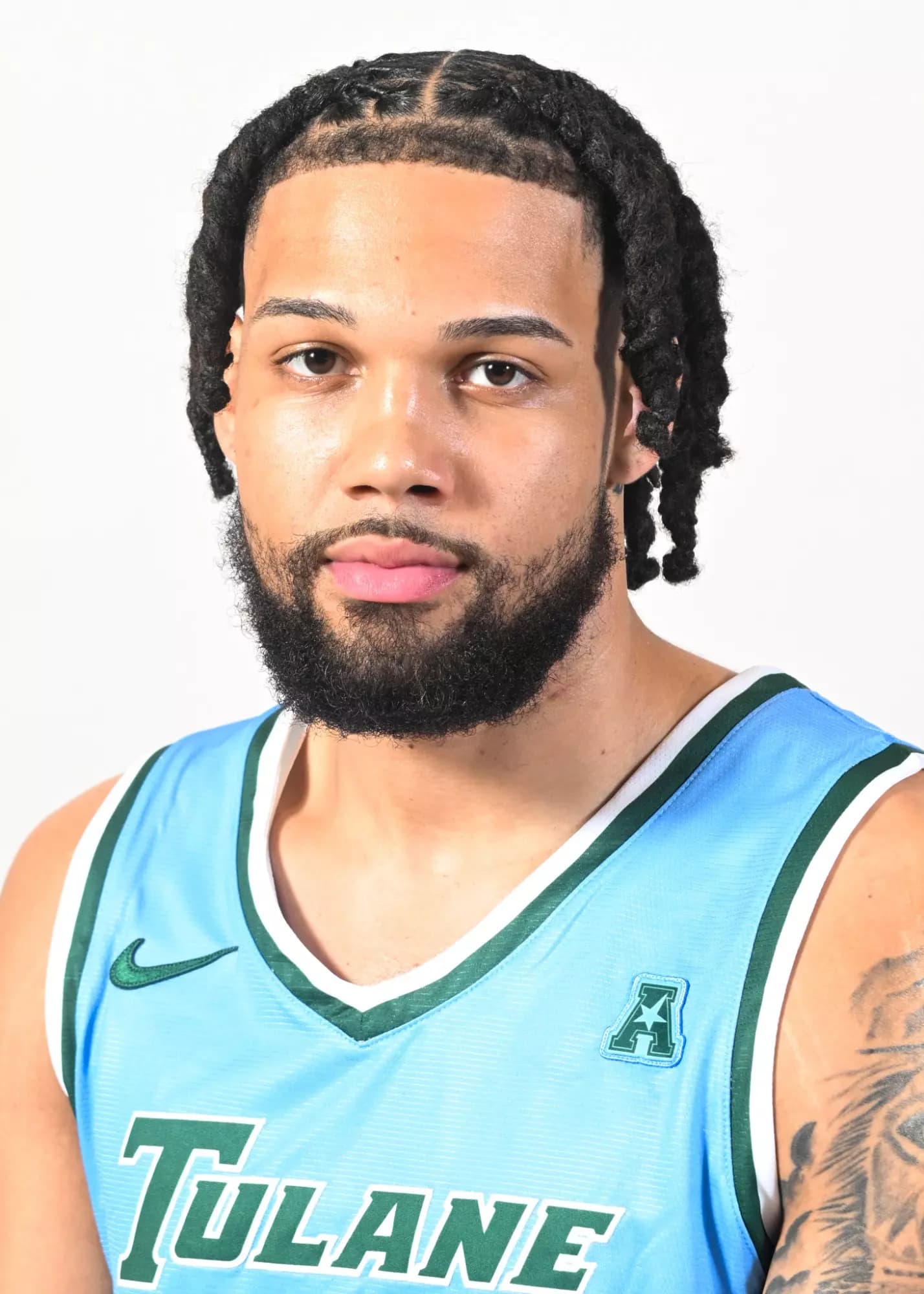 davion_bradford_2025-2026_16-9.webp