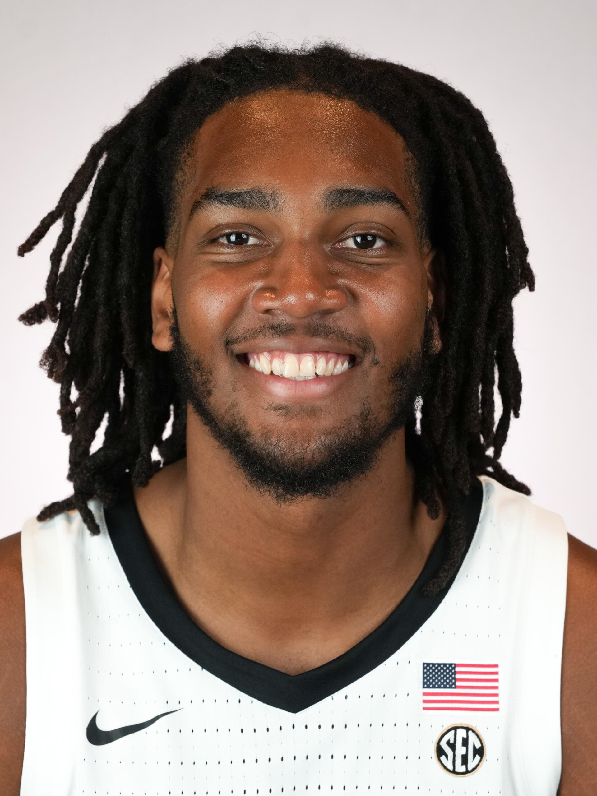 devin_mcglockton_2025-2026_16-9.jpg