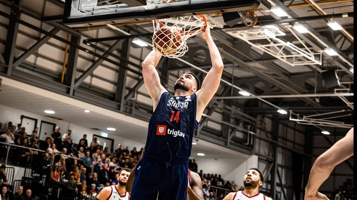 Dusan Ristic avec la Serbie en 2022 Dusan Ristic avec la Serbie en 2022