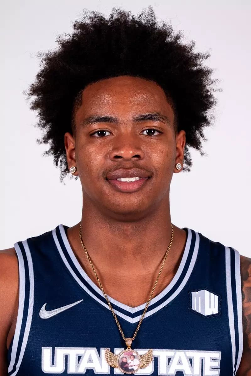 elijah_perryman_2025-2026_16-9.webp