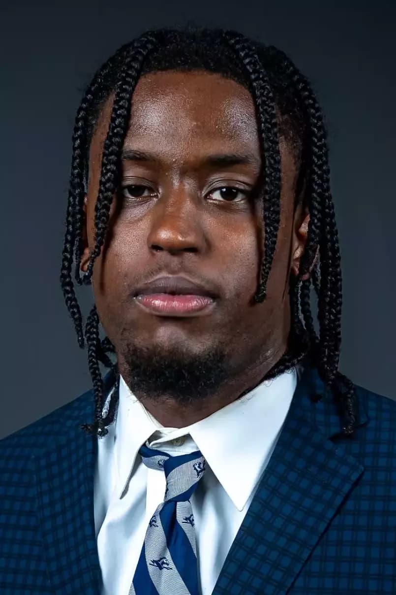 elijah_tucker_2025-2026_16-9.webp