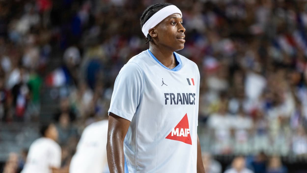 Frank Ntilikina (France) à l'échauffement Frank Ntilikina (France) à l'échauffement