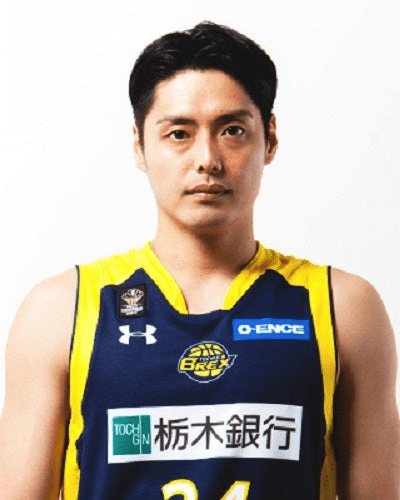 hironori_watanabe_2017-2018_16-9.png