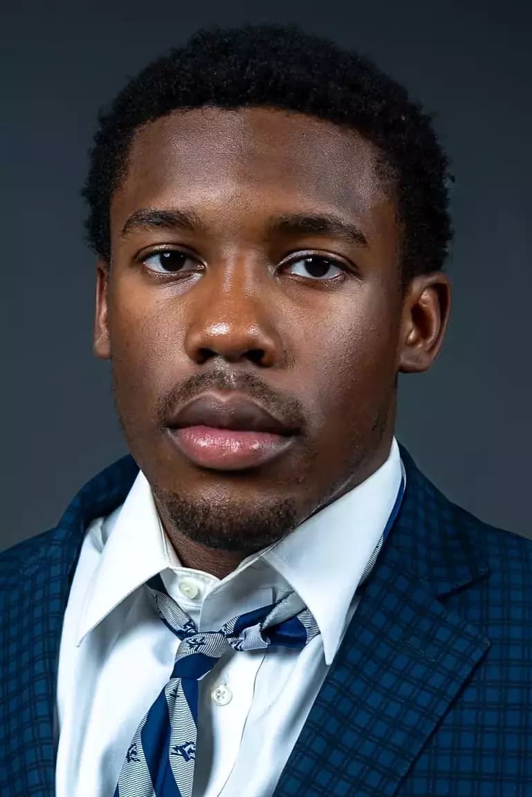 jaylen_benard_2025-2026_16-9.webp